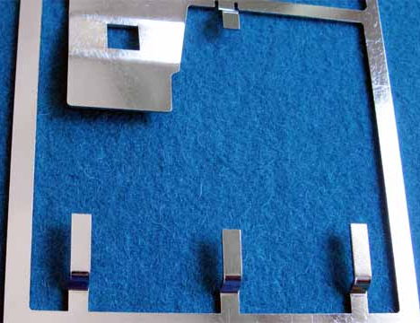 Detailaufnahme Kupfer Laserschneiden Vernickeln