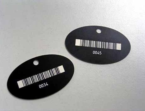 Lasergravur Barcode Plättchen aus Aluminium eloxiert