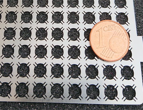 Laserschneiden Edelstahl Masken